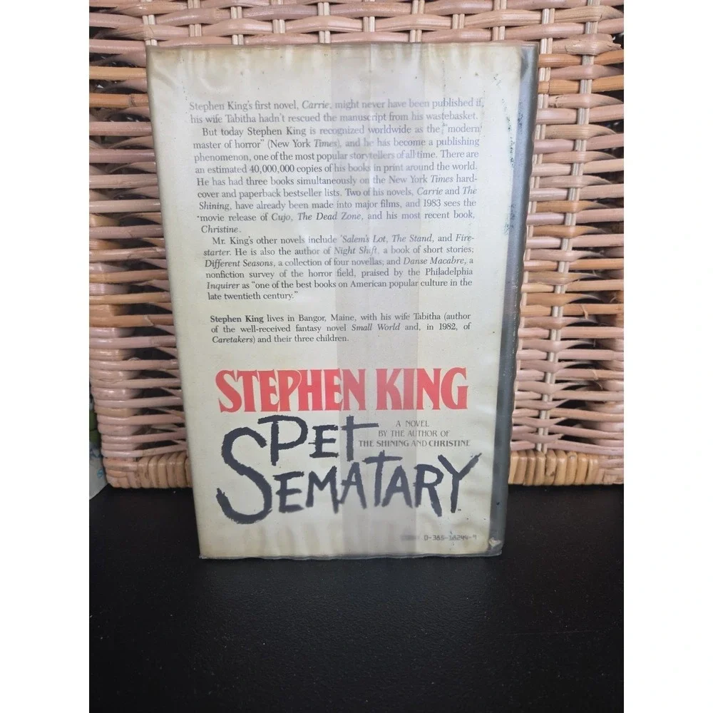 Pet Sematary 1st Edition 1st Printing Stephen King‎